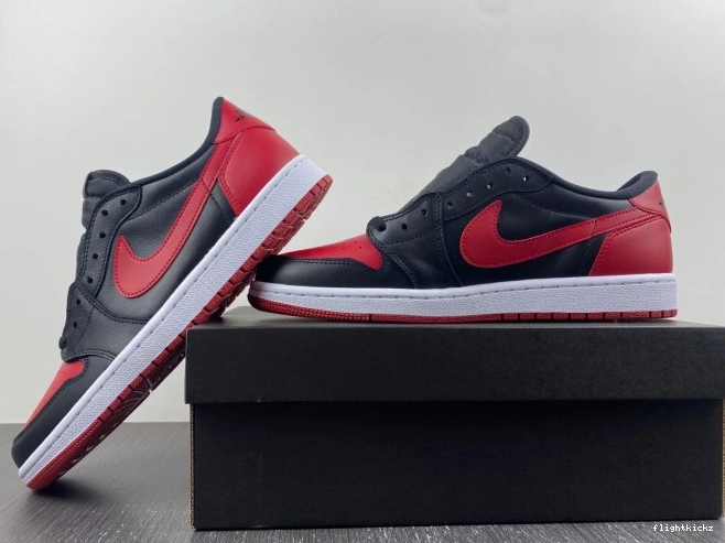 Air Retro Bred Low Jordan 705329-001 1 0714